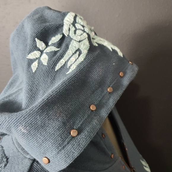 Soul Revival Hooded Sweatshirt - Picture 7 of 9